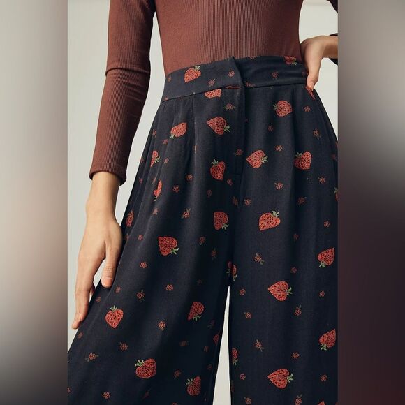Farm Rio Strawberry Printed Wide Leg Pants in Black/Red size XS - Picture 16 of 16